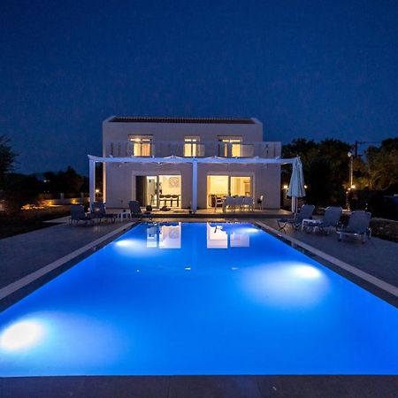Villa Boviana With Private Swimming Pool Agios Sostis  Екстер'єр фото