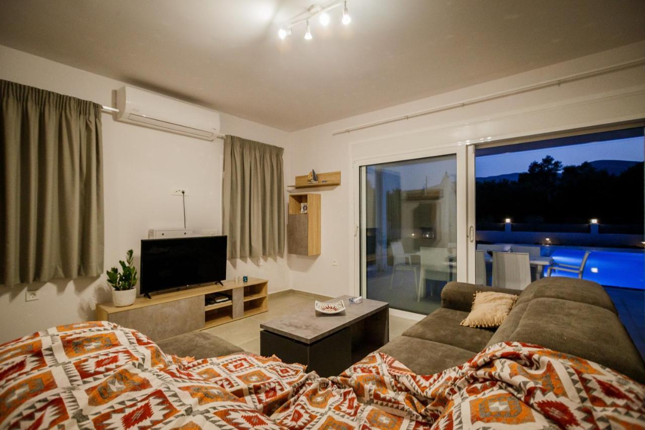 Villa Boviana With Private Swimming Pool Agios Sostis  Екстер'єр фото