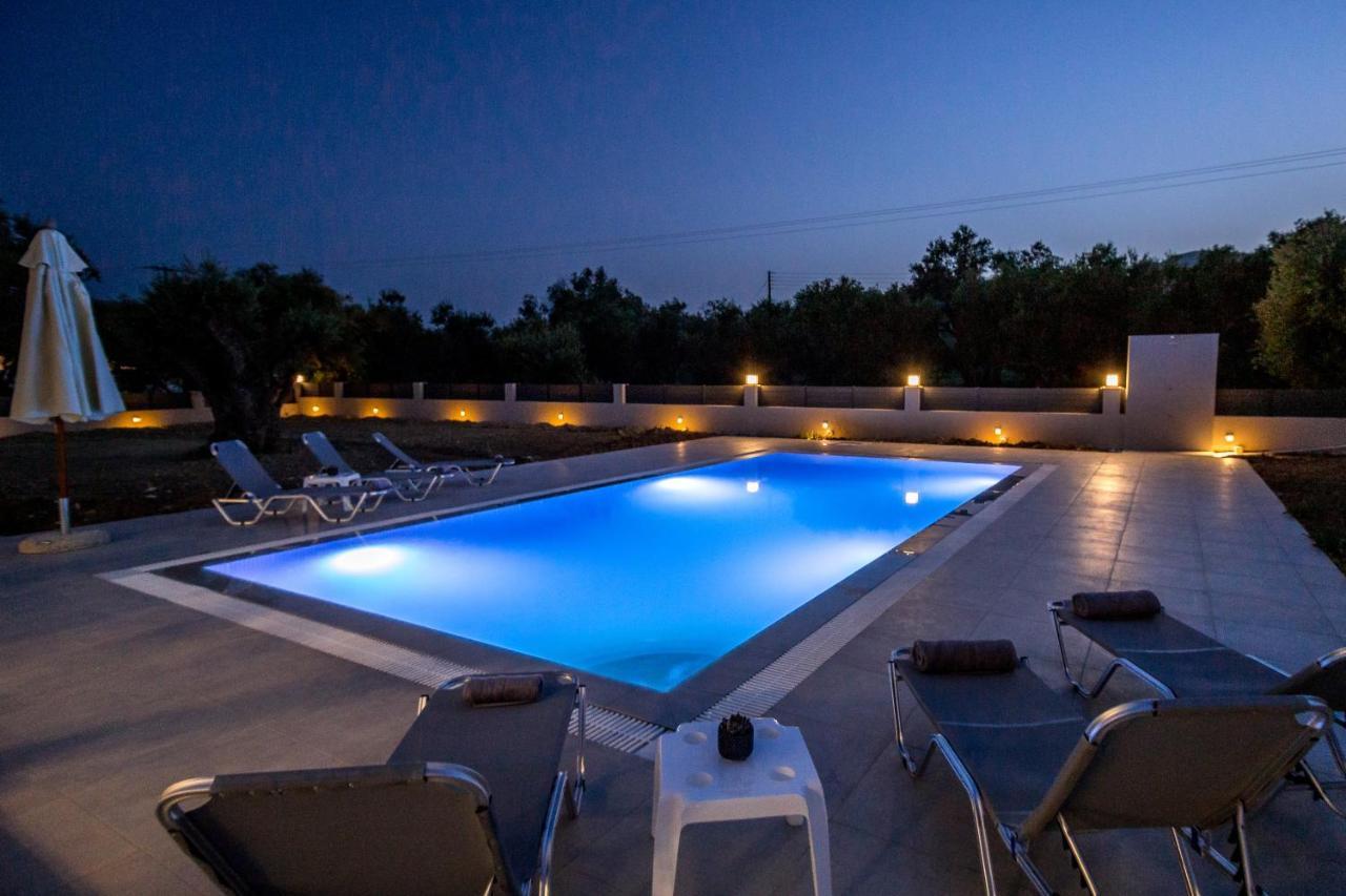 Villa Boviana With Private Swimming Pool Agios Sostis  Екстер'єр фото